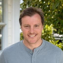 Mark Miller headshot